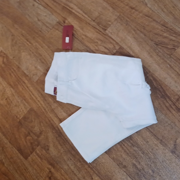 New! With tags Ling's Fashion white Jeans capris size 15/16 - Picture 11 of 11